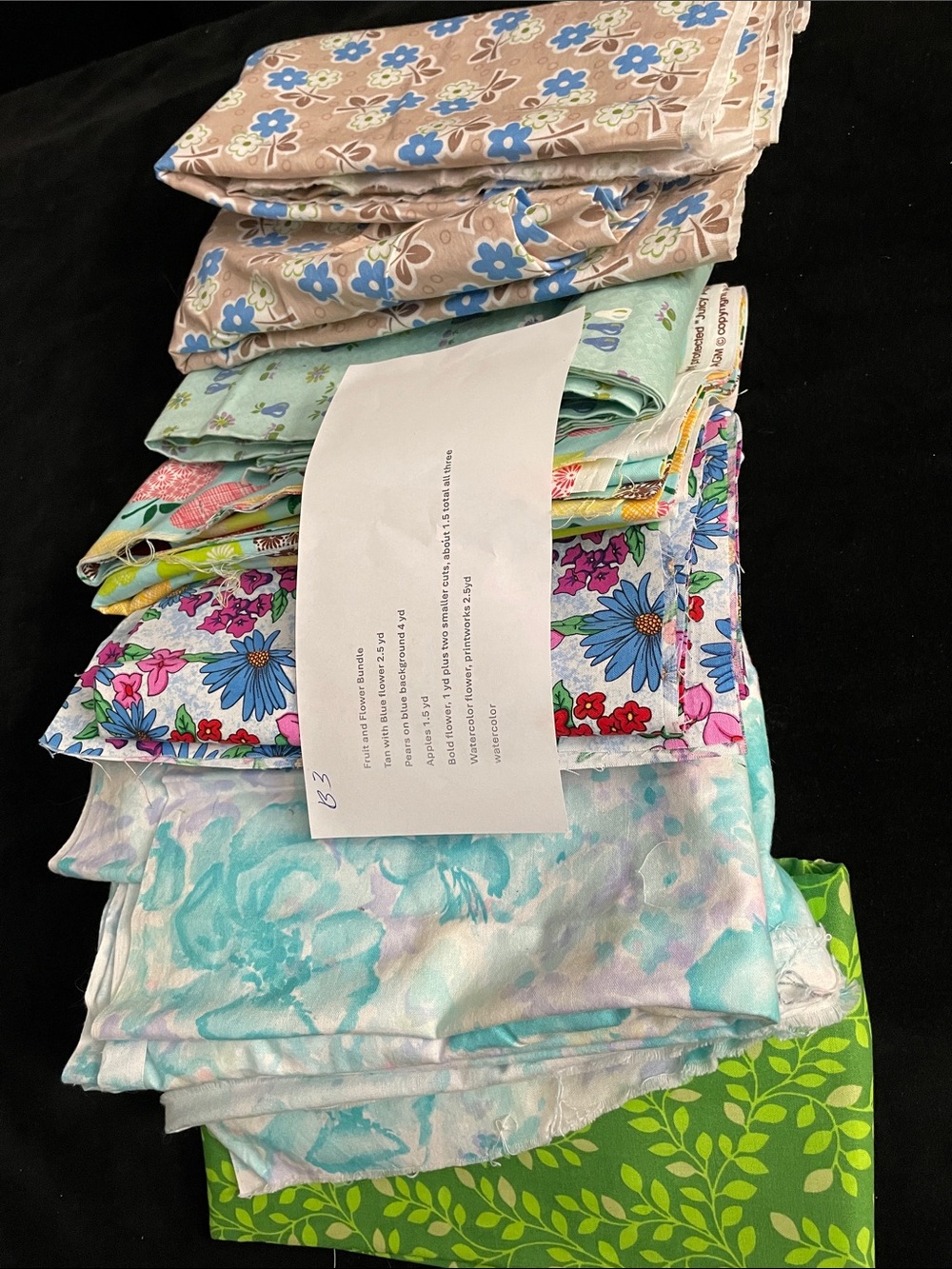 4-5 LB MIXED FABRIC BUNDLE • USABLE PIECES • CRAFT & SEWING B3